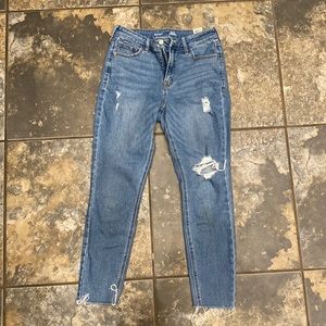 Old Navy rockstar super skinny high-rise distressed jeans size 6